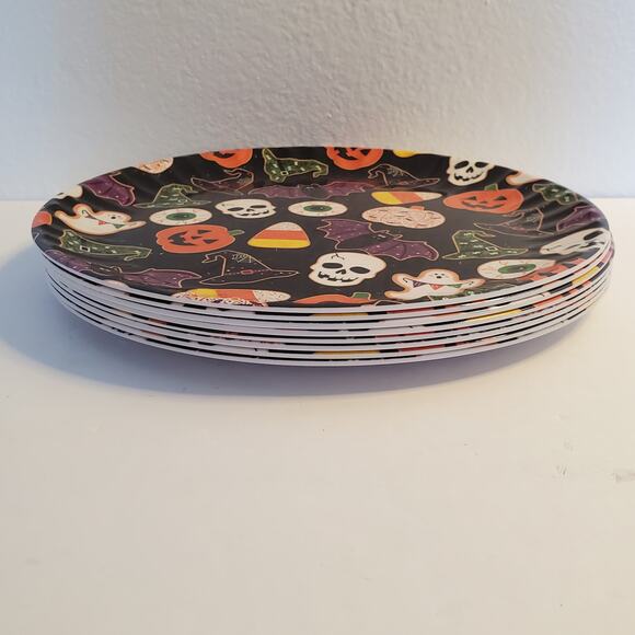 Cupcakes & Cashmere Set of 8 Melamine Halloween Plates Black 10.25 in New - Picture 11 of 15